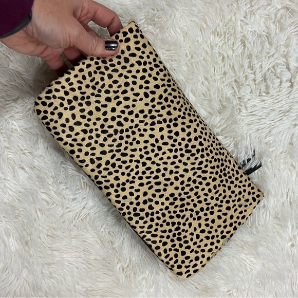 Covet by Stella & Dot Crosby Reversible Clutch RETIRED - Picture 8 of 13